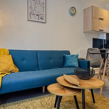 Le Lieutenant - Caserne De Bonne - L'aigle * Grenoble