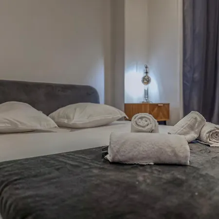 Le Lieutenant - Caserne De Bonne - L'aigle Apartamento
